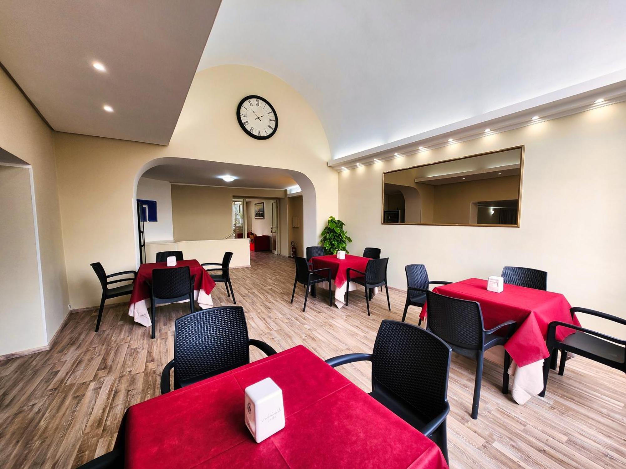 Hotel Nazionale 볼세나 외부 사진